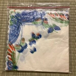 14” x 14” 20 Sheets Made in Japan Butterfly Scalloped Edge